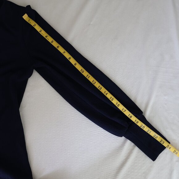Navy Blue Top from RW & CO. -  Size S - Crew Neck -  Slightly Puffy Sleeves - Picture 7 of 11